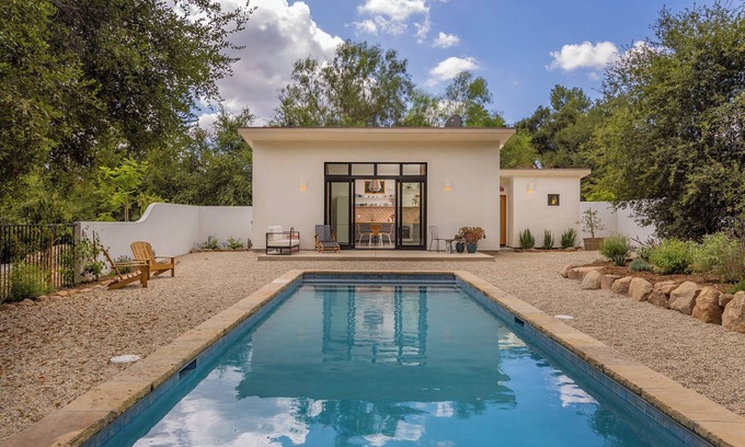 Ojai Apartamento | Secluded pool house retreat in Ojai