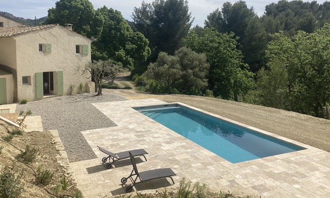 Sablet Casa | Provencal Home with pool and stunning views