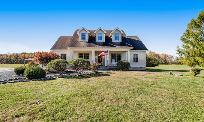 Berlin Casa | Secluded Two-Story Home with a Private Pool, Game Room, & Event Space