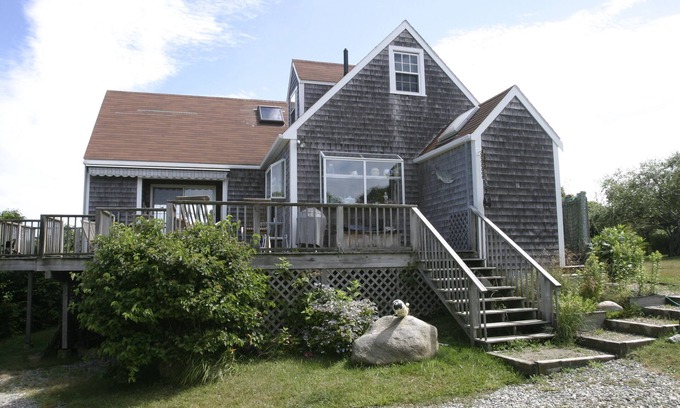Aquinnah Casa | Alquiler Waterfront aislada con playa privada