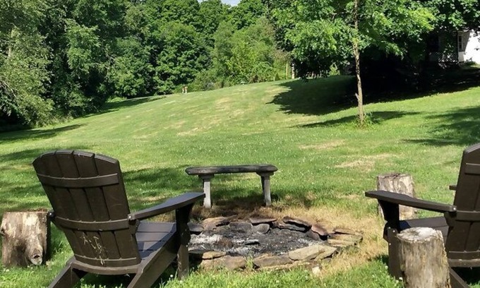 Chester Cabaña | Secluded Wilderness & Spa On Historic 2k Acre Wild Life Area