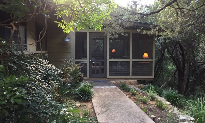 Austin Casa | Aislado pero cerca de todo!