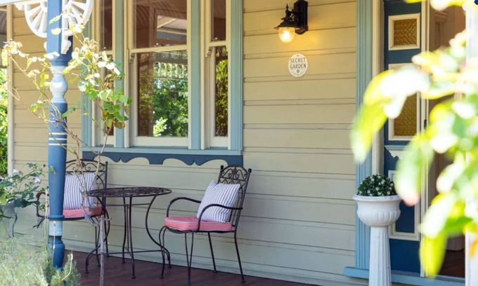 Bowral Casa | Secret Garden – Stay 3, Pay 2!