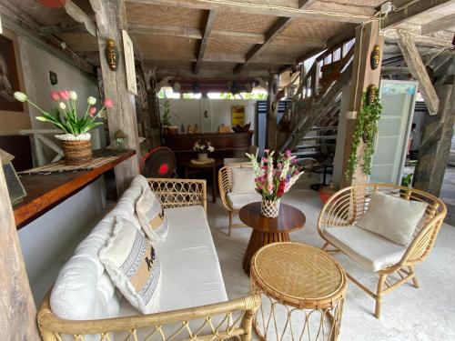 Bukit Casa | Secret Wooden Cabin - Lavender Suite