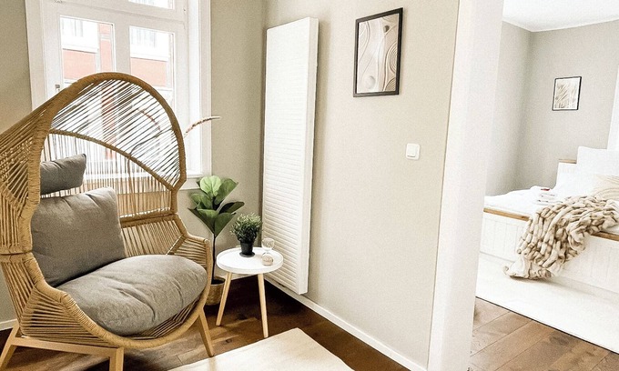 Warburg Apartamento | Secretapartment: Zentral und Gemütlich, mit Großem Balkon