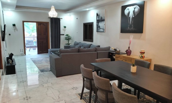 Komo-Mondah Apartamento | Secure, discrete and quiet magnificent 3-bedroom apartment @ Libreville-Angondje