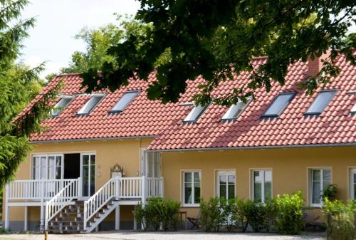 Rangsdorf Apartamento | SEEBADHOF - Landhaus Kaiser