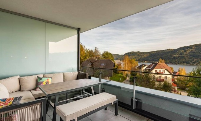 Annenheim Apartamento | Seeblick alpe maritima Ski & See-Top 12 by Interhome
