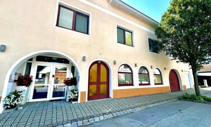 Morbisch am See Cama Y Desayuno | Seeblick Pension - Doppelzimmer mit Dusche/wc, mit Terrassen-seeblick