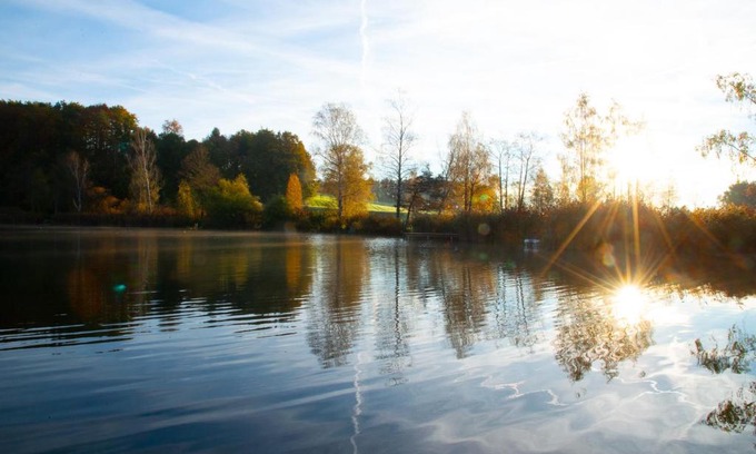 Sankt Pantaleon Apartamento | Seehof direkt am See