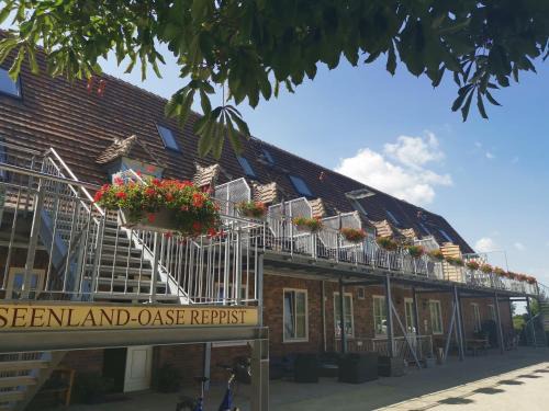 Senftenberg Otro | Seenlandoase Reppist
