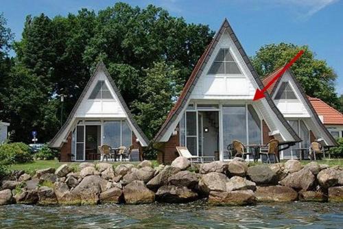 Bad Kleinen Casa | Seetraum 10 mit Ruderboot - ABC212