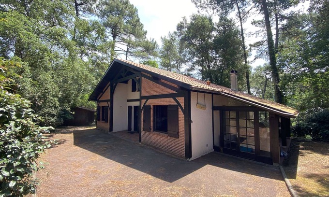 Le Penon Casa | Seignosse Océan, Villa with Wifi on approx 800 m2 unfenced plot in a peaceful setting under the pines