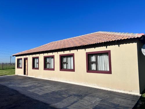 Greater Johannesburg Metropolitan Area Complejo | Sekgome Resort