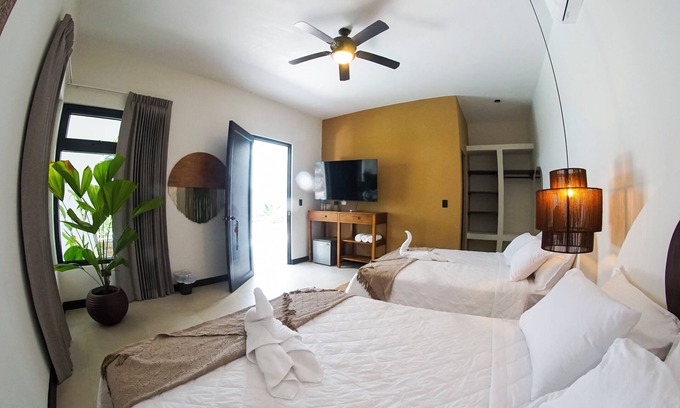 Escuintla Cama Y Desayuno | Selanna 5 Luna Llena
