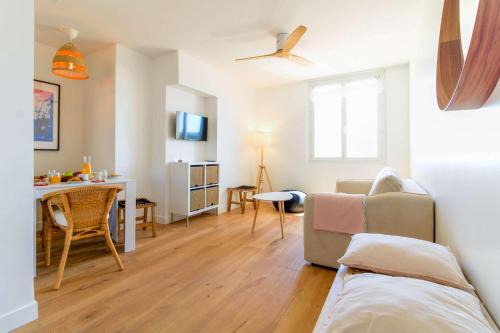 Le Lavandou Apartamento | SELECT'soHOME - T3 vue mer - Centre ville avec place de parking - CALYPSO