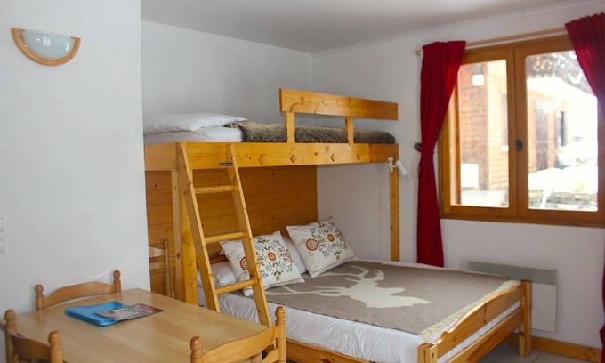 Les Prodains Apartamento | Frío apartamento en polvo por la Piste