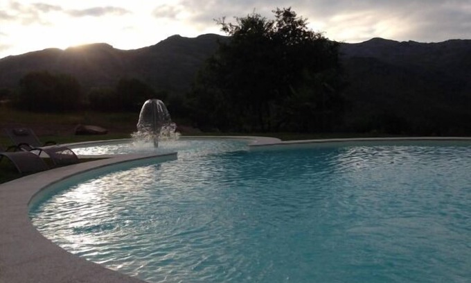 Arcos de Valdevez Cabaña | Casa rural (alquiler íntegro) Lugar de Oucias, Carralcova para 2 personas