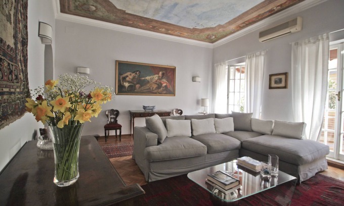 Rione III Colonna Apartamento | Al Apartamento Romano Ático