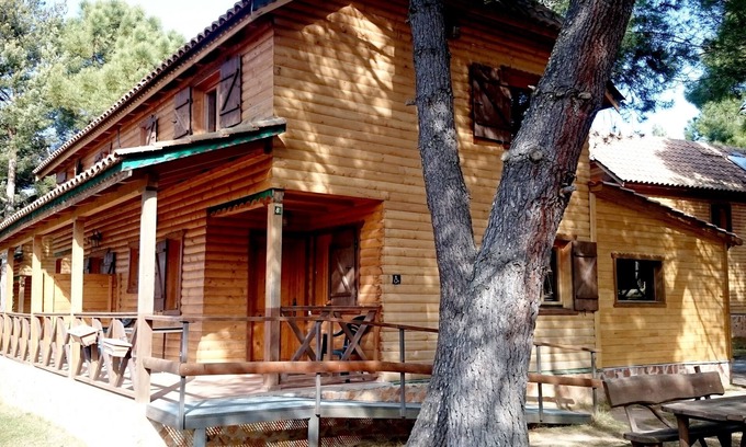 Prades Casa | Casa de madera adaptada (para 6 +2 personas)