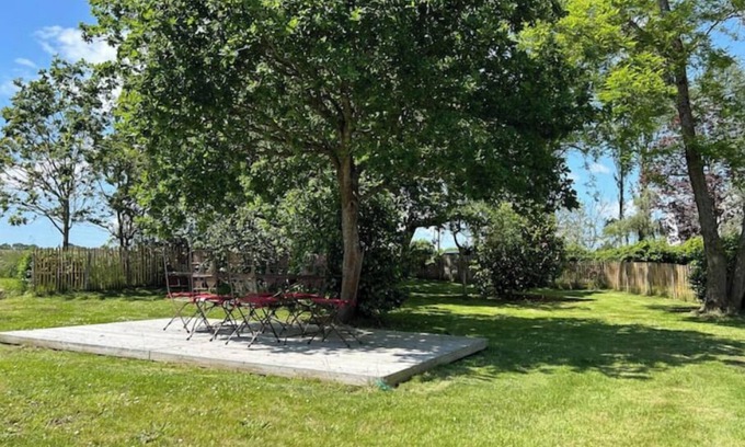 Ploneour-Lanvern Casa | Self-catering cottage near Bigouden beaches. Pets welcome