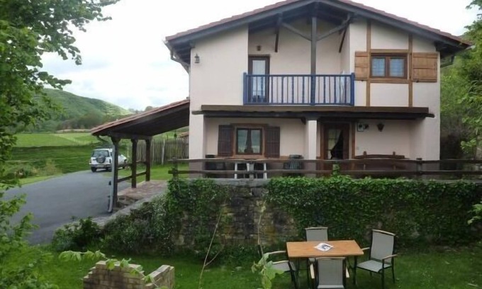Azpilkueta Cabaña | Casa rural (alquiler íntegro) Labakia para 6 personas