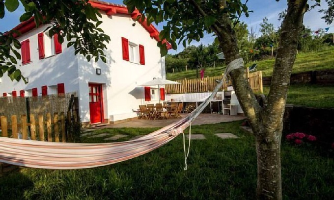 Ampuero Cabaña | Casa rural (alquiler íntegro) Los Respigos para 12 personas