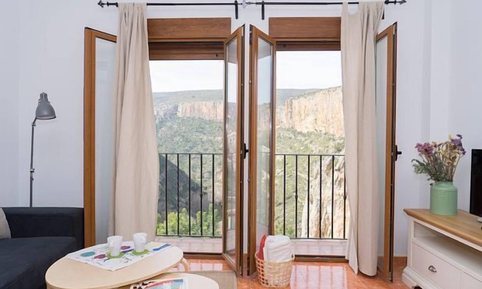 Chulilla Cabaña | Casa rural (alquiler íntegro) Miralrio Chulilla para 7 personas MÁXIMO