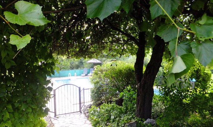 Aksakovo Villa | Casa rural de verano con piscina