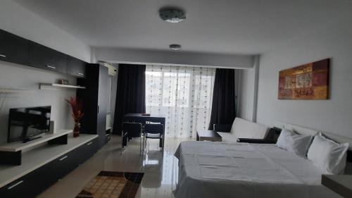 Mangalia Apartamento | Self check-in Mangalia, la plajă