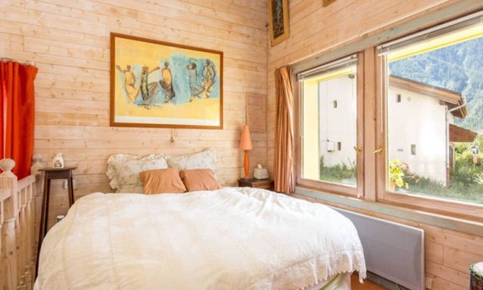 Argentiere Apartamento | Self-Contained EN-SUITE 32 sm in Chalet SUNSHINE ( New)