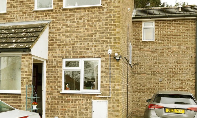Wantage Apartamento | Self contained cosy Annexe, with patio, and privacy guaranteed.