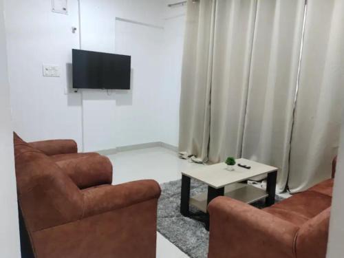 Pimpri - Chinchwad Apartamento | Self Service 1BHK Apartment 101 High Speed Net