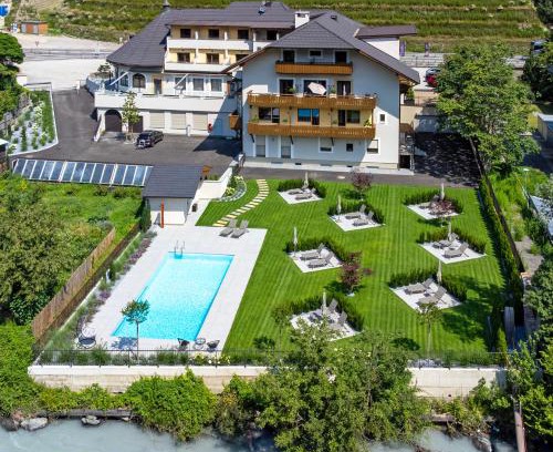 Schnalstal Hotel | Self Service Hotel Schnalser Hof