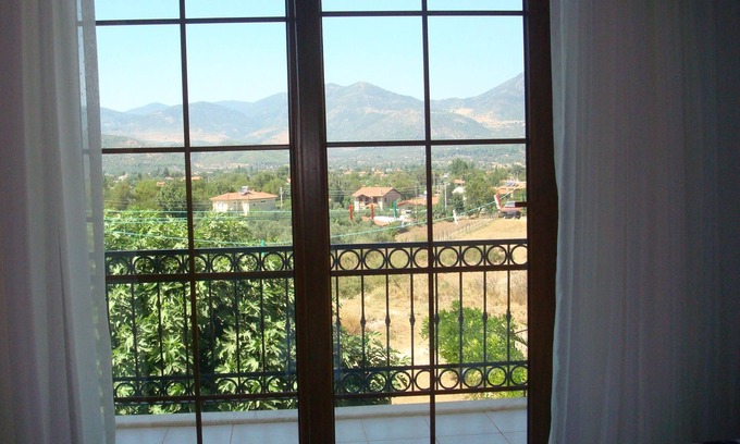Yesiluzumlu Casa | Villa Selin. Piscina Privada 4 habitaciones dobles