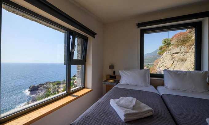 Lefktron Apartamento | Selini Penthouse Suite