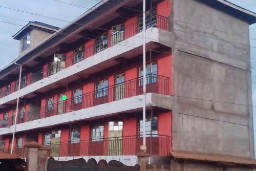 Kitale Apartamento | Selitah Estate