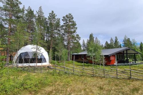 Salen Casa | Semester i Lindvallen med det extra