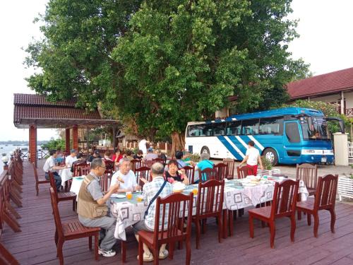 Muang Khong Hotel | Senesothxuene Hotel