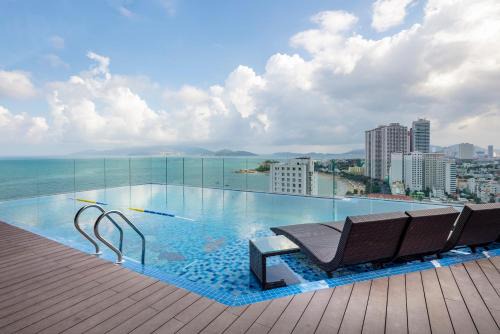Vinh Hai Hotel | Senia Hotel Nha Trang