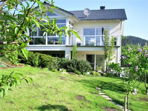 Trubenhausen Apartamento | Seniorengerechte Ferienwohnung in Großalmerode