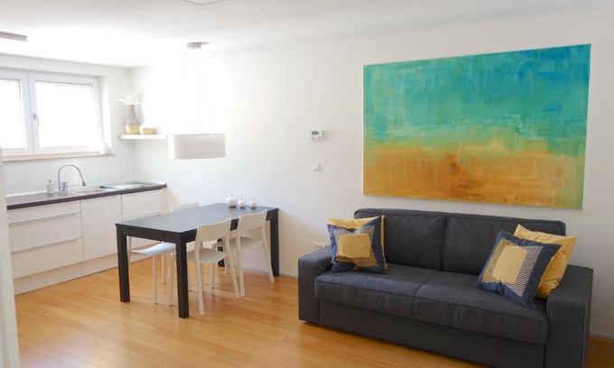 Siska District Apartamento | Sensei apartment