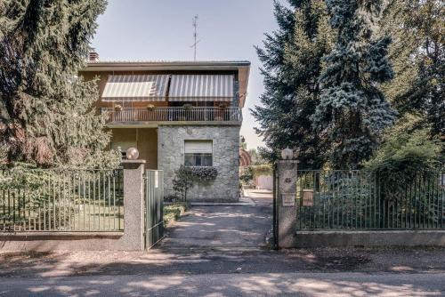 Caronno Pertusella Apartamento | Sentirsi a casa, lontano da casa-feel at home away from home