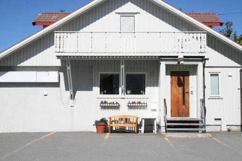 Andenes Casa | Sentralen inn