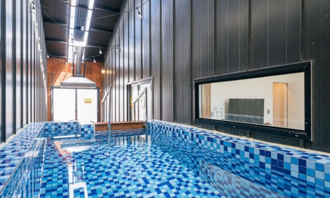 Andeok Casa | Seogwipo Jeju Beluga Pool Villa