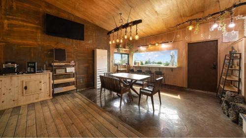 Andeok Casa | Seogwipo Unyeong Pension