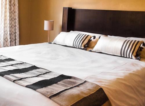 Rustenburg Casa | Seokobale Guesthouse