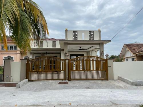 Sungai Pelek Casa | Sepang Putra Bagan Lalang Semi D House