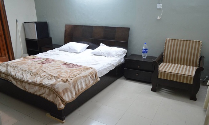 Islamabad Casa | Separate lower ground Floor with central heating system/AC