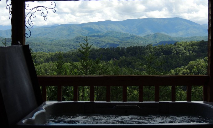 Sevierville Cabina | Stairway to Heaven ... Recluido, impresionantes vistas, decoración elegante, EZ Access,